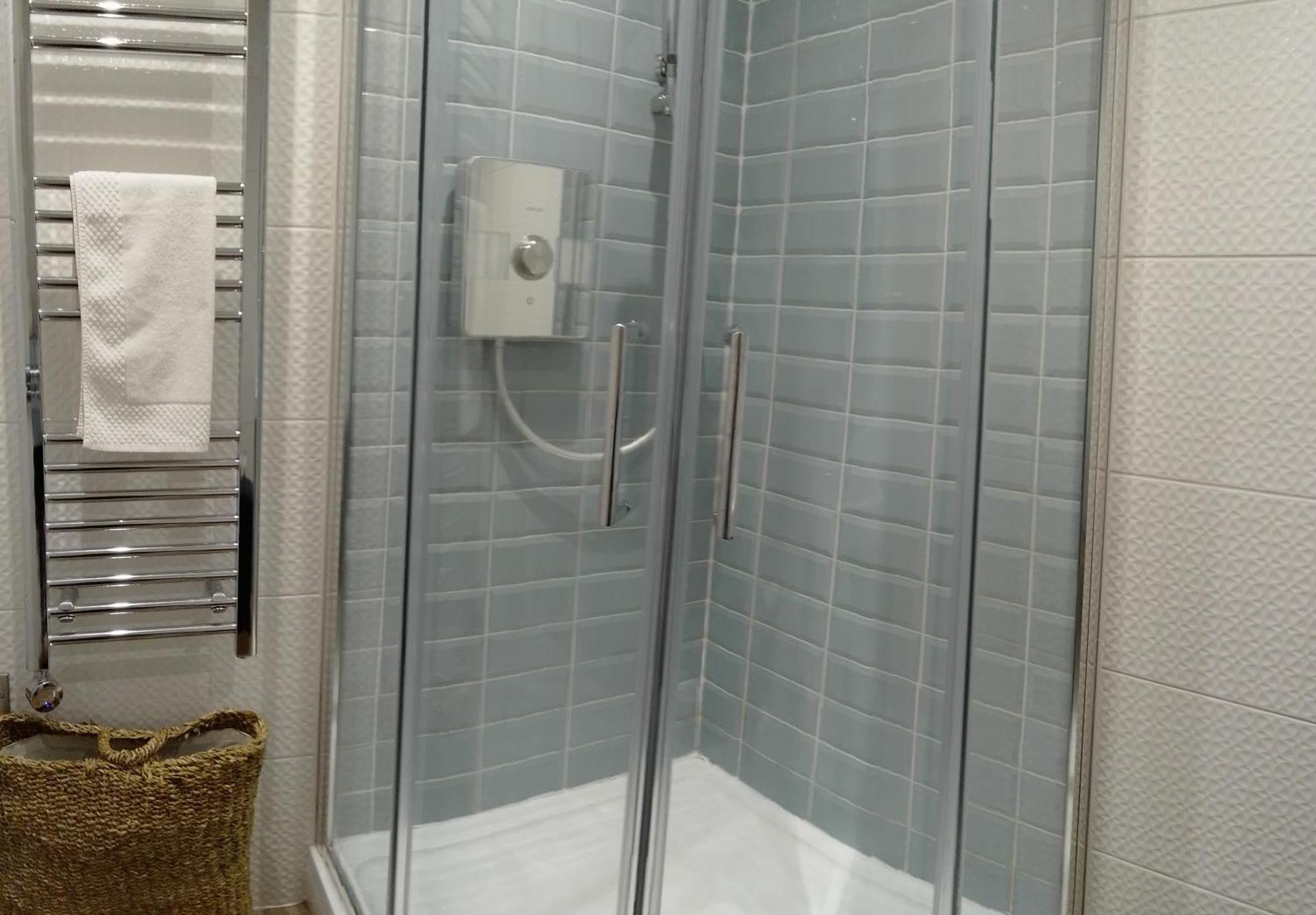 17 South Street Top Flat Скарборо Экстерьер фото